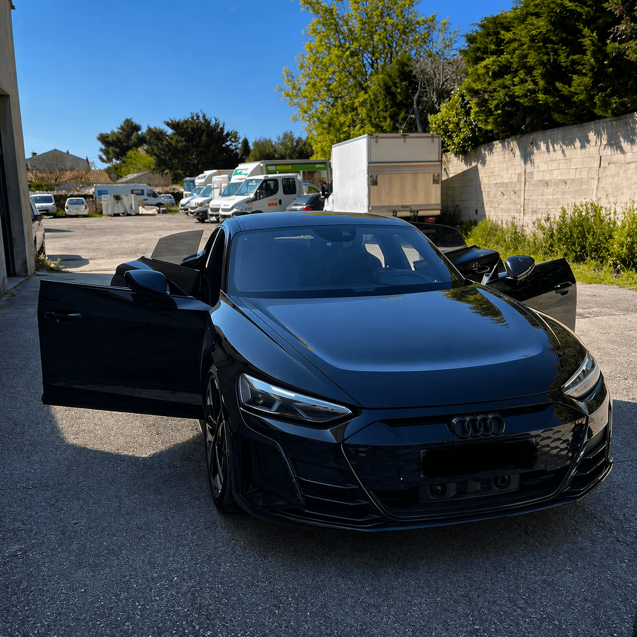 Audi fraîchement nettoyée par Call Wash à Marseille